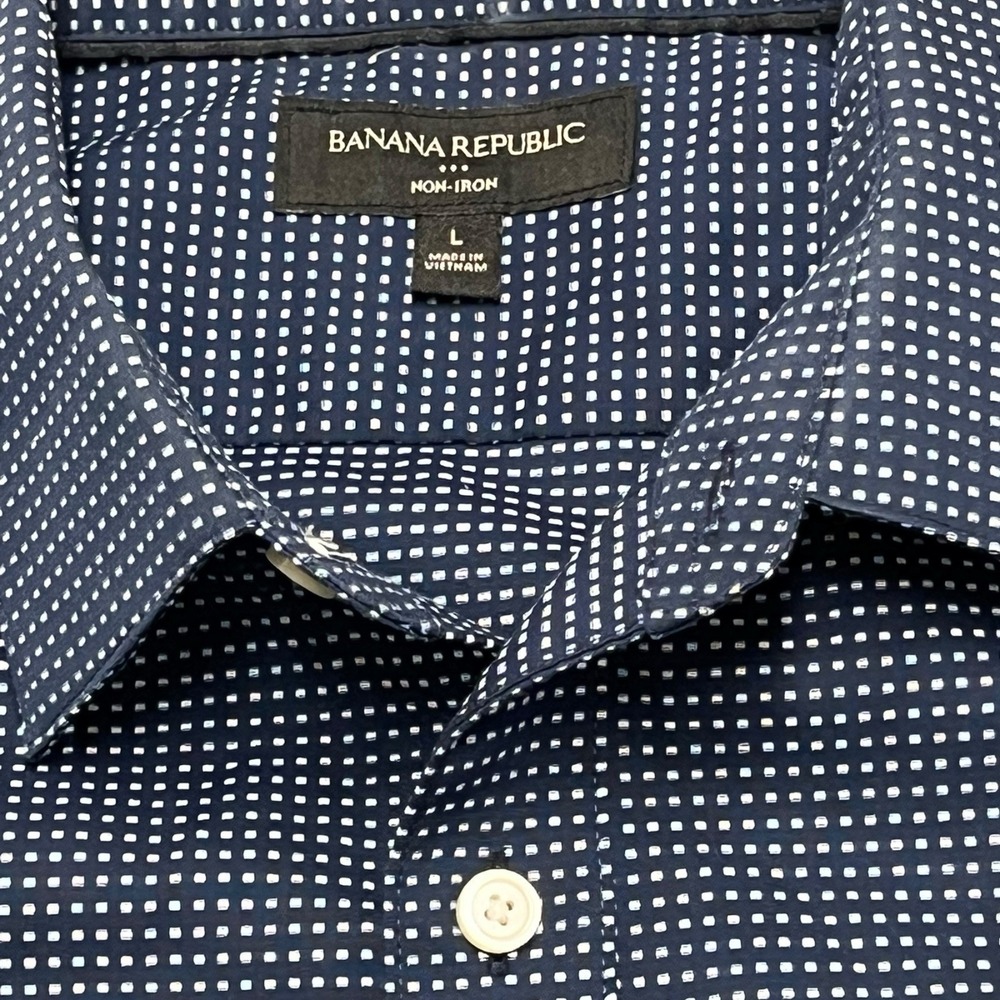 Banana Republic Men's Large Button‎ Down Navy Square Non Iron Long Sleeve Shirt